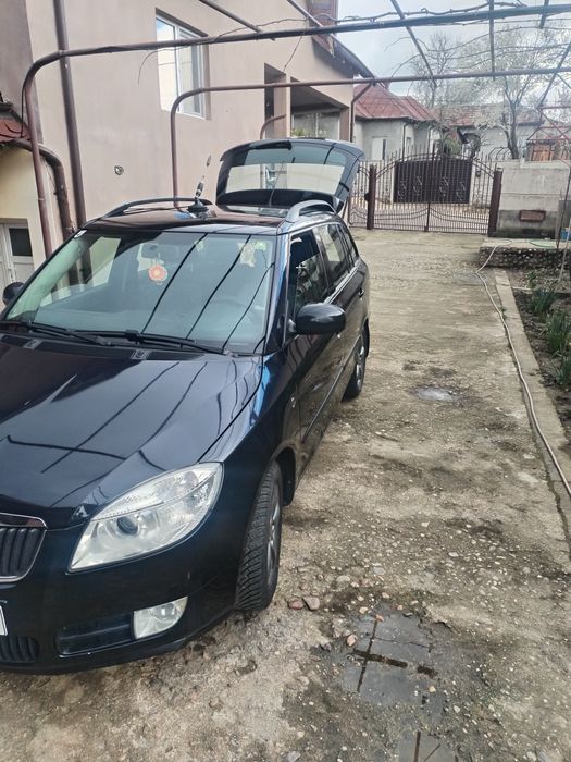 Vând Skoda Fabia an 2008