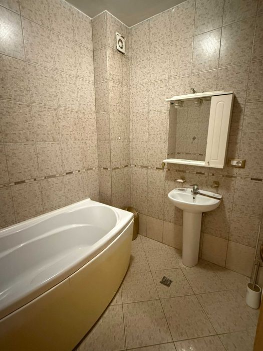 Inchiriere apartament 2 camere Vacaresti - Piata Sudului Sector 4