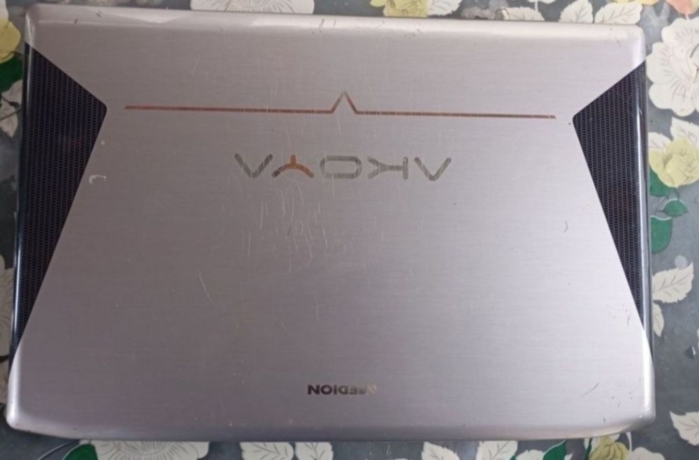 Laptop Medion Akoya