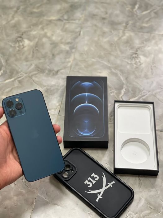 Продам iPhone 12 Pro Max