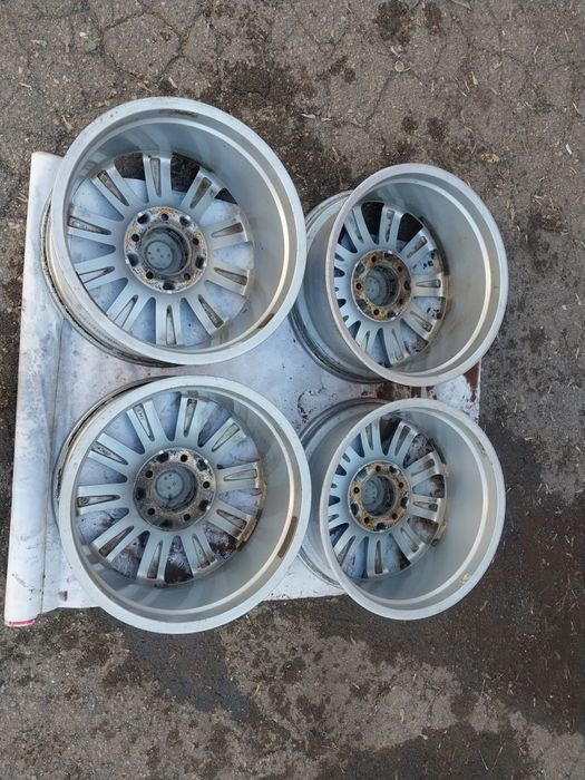 Оригинальные диски R20. Разболтовка 5×150.