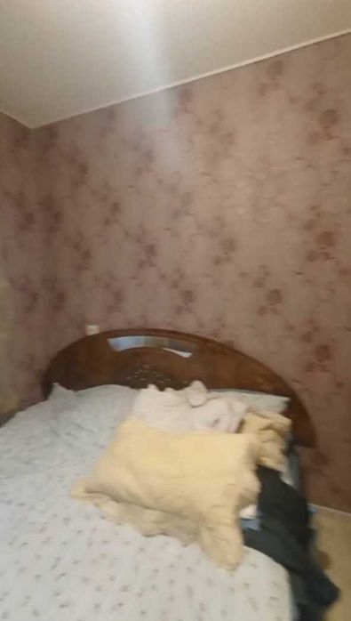 м.Буюк Ипак Йули Лафарга 2(3)-комн 2/4 47,3 м² кирпич 2х6 меб/тех