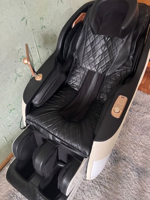 Массажное кресло