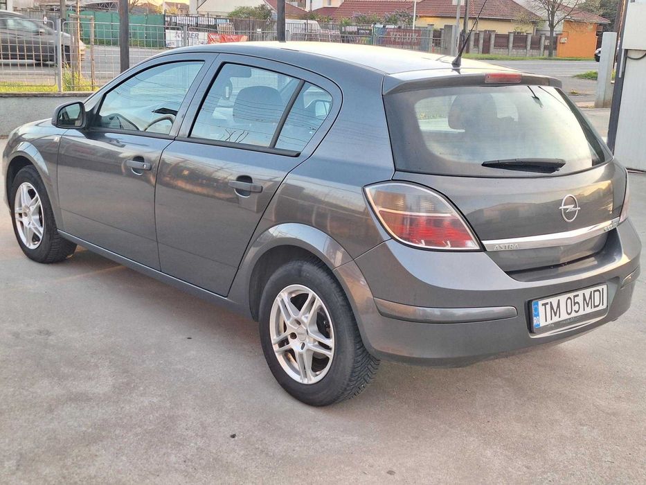vand opel astra h 1.4 benzina, an 2009, proprietar