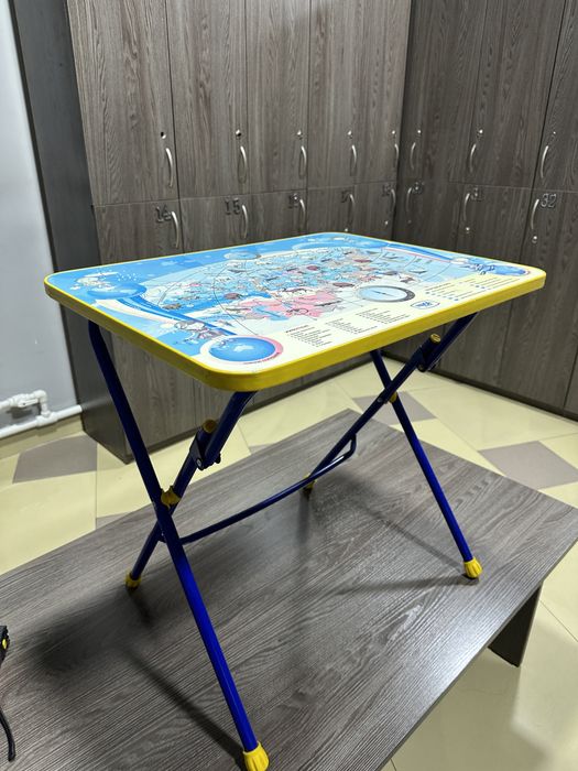 Детский столик обучающий
