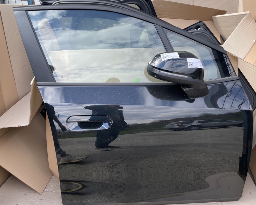 Usa aripa oglinda capota BMW SERIA 2 U06