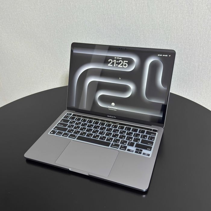MacBook Pro 13, Apple M2, 8 гб, 256 гб