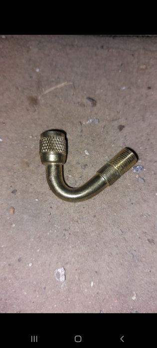 Продам удлинитель для подкачки шин