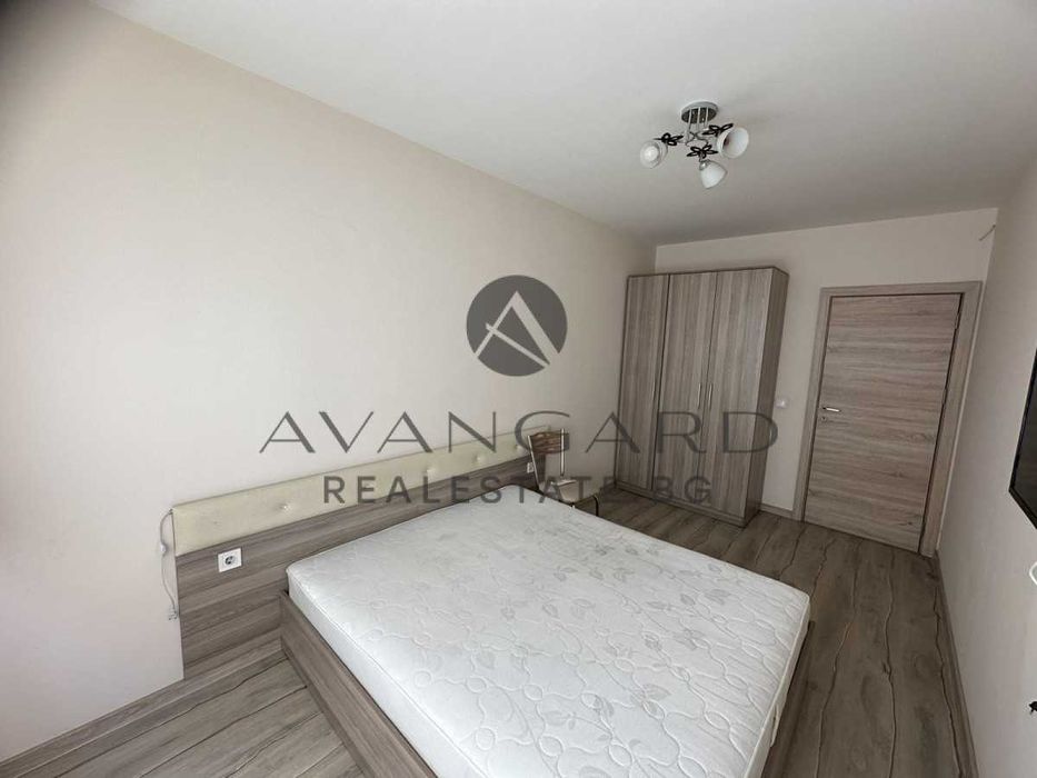 Продава се Двустаен апартамент в Пловдив, Кючук Париж - 70 кв.м за 1643 €/кв.м - Снимка #6