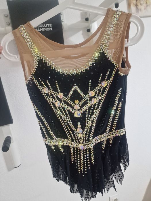 Продам купальник 30 000