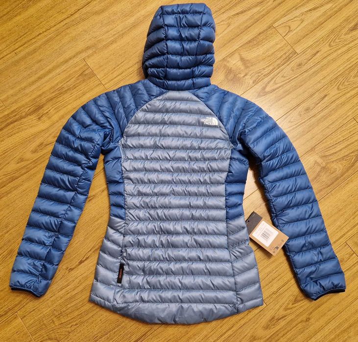 Geaca dama puf THE NORTH FACE 800 cuin, masura XS,munte,iarna