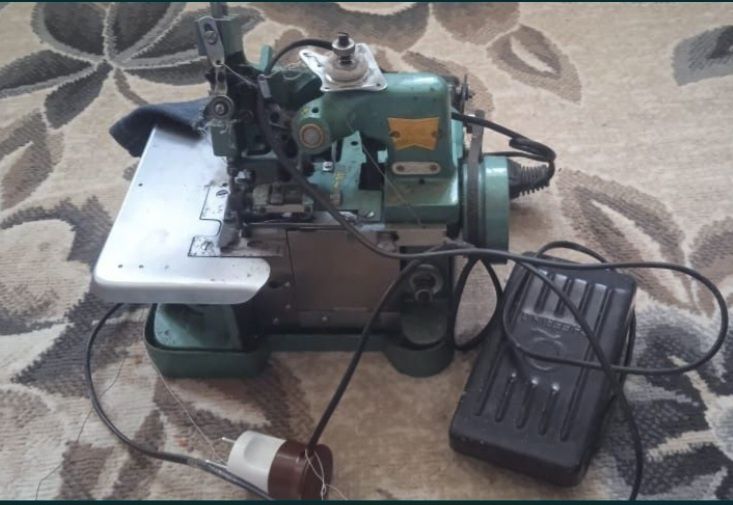 Продается оверлог