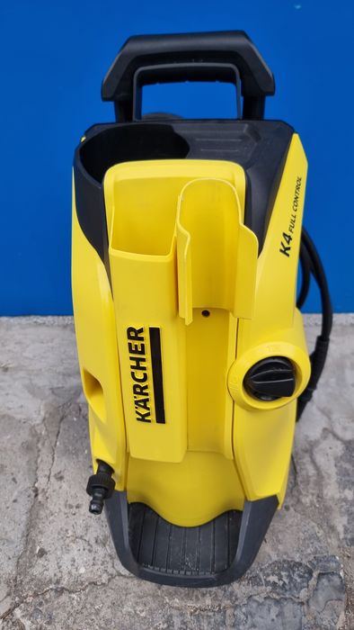 Водоструйка Керхер K4 FULL CONTROL -CAR