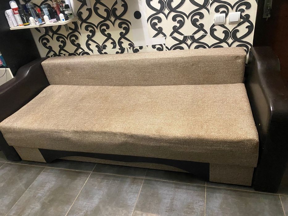 Canapea sintetica plus piele