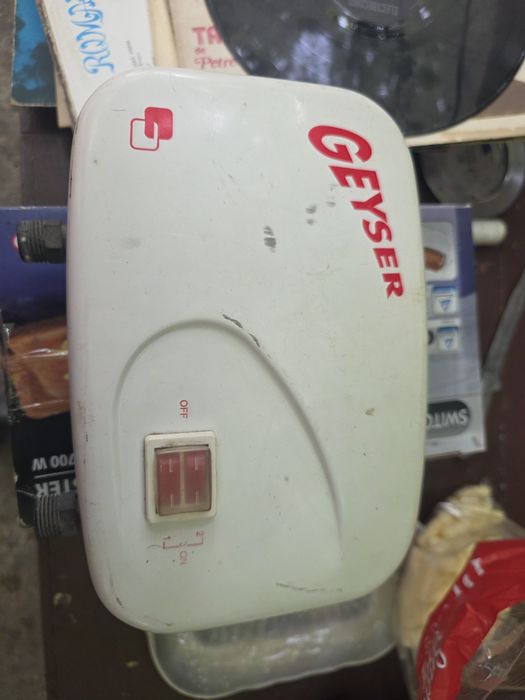 Vand geyser apa instant