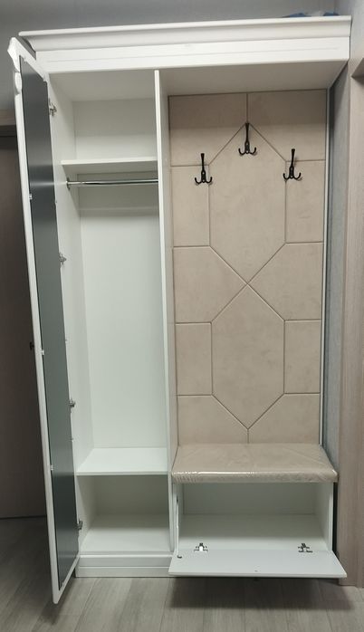 Продам шкаф-прихожая