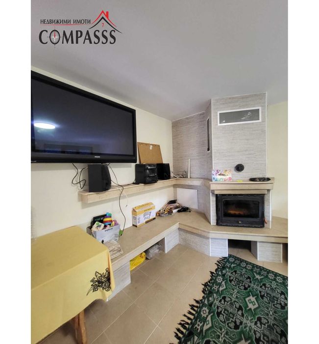 с. Драганово, Обл. Добрич, КЪЩА на 2 етажа – 107372евро!