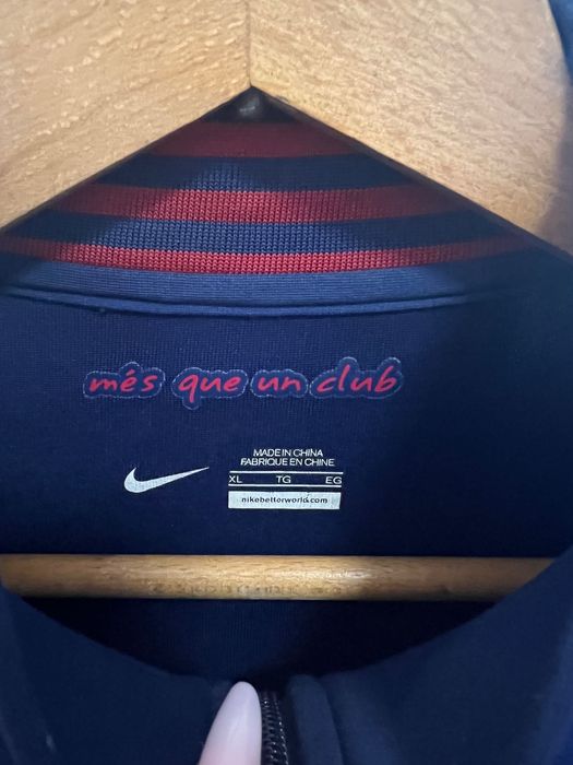 Горнище NIKE XL размер