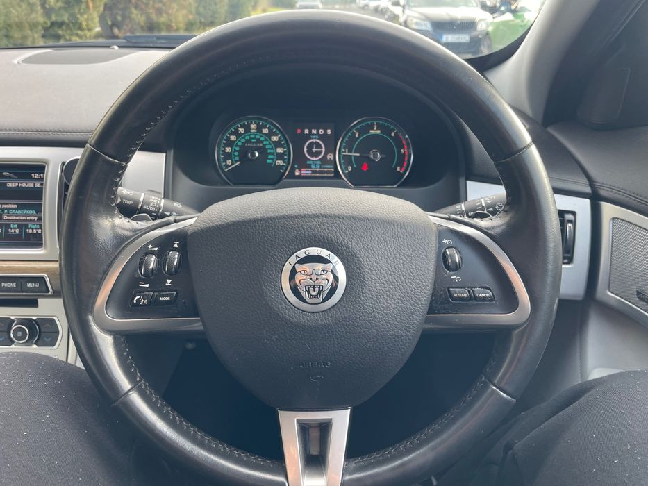 Jaguar XF 3.0d Luxury Premium