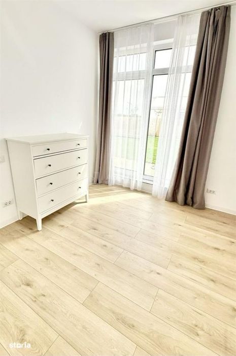 Casa parter moderna - Ostratu - 4 camere - 2 bai - 90mp - 390mp curte