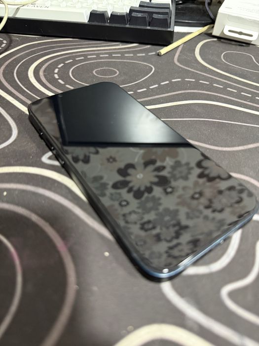 Продам iphone 14 128 GB