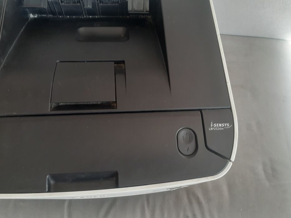 Canon i-Sensys LBP 252 dw printer