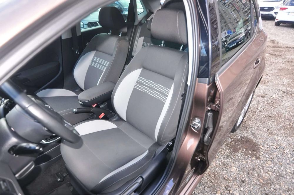 Vând/Schimb Volkswagen VW Polo 1.2  2014 Life în Garanție