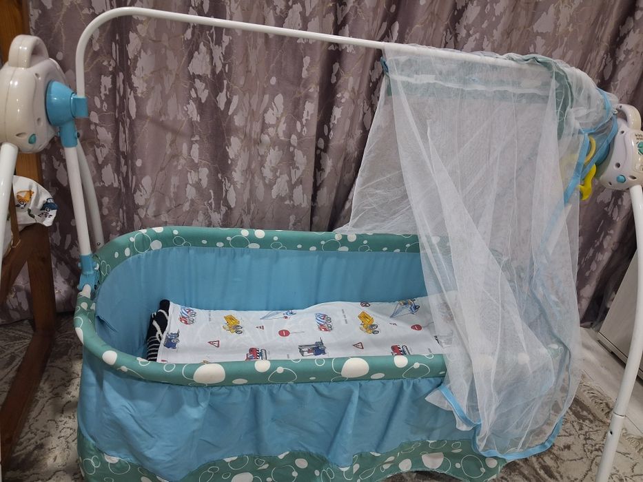 Детские товары,принадлежности