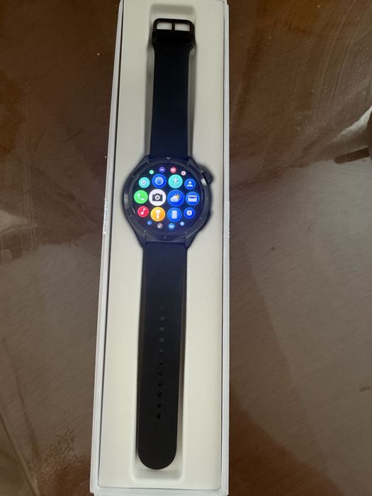 Продам часы Xiaomi watch s4
