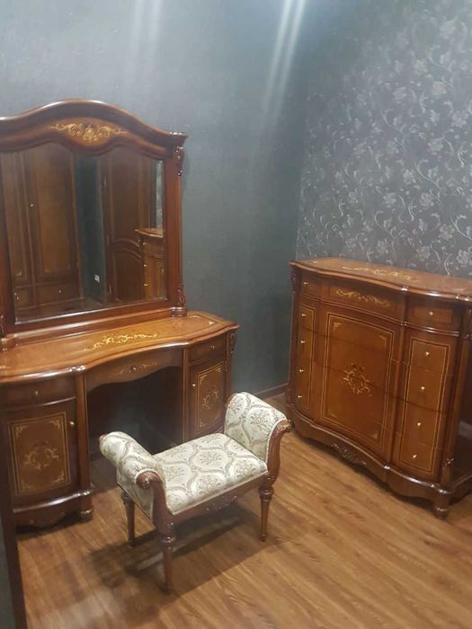 Полный комплект мебели спальня+зал