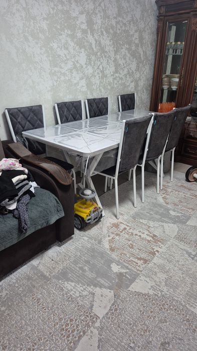 Стол со стульями, комплект