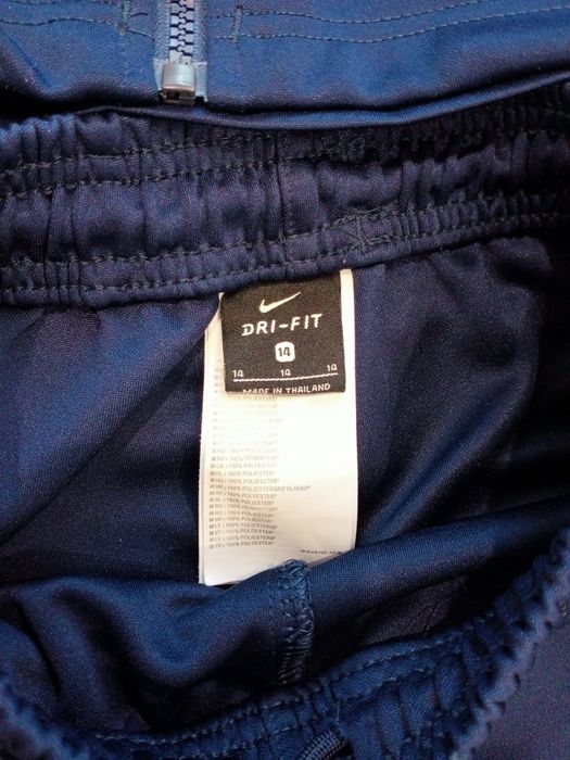 Костюм спортивный Nike