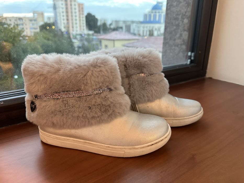 Сапожки серебристо-серые