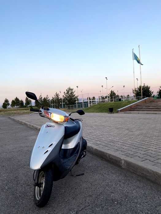 Продам  скутер Honda