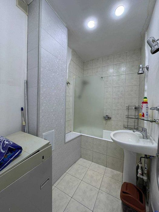 Офис м.Ойбек Энжел 3-комн 1/9 84 м² ремонт отдельный вход 2-линия