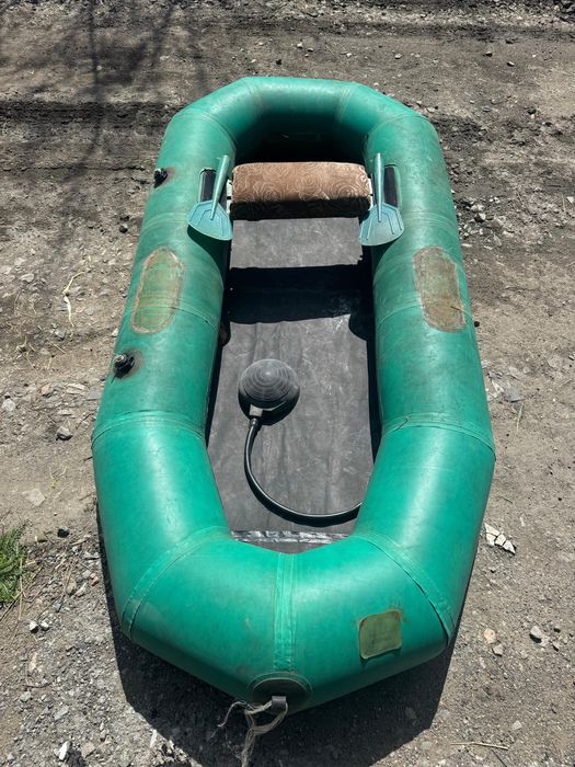 Продам лодку одноместная