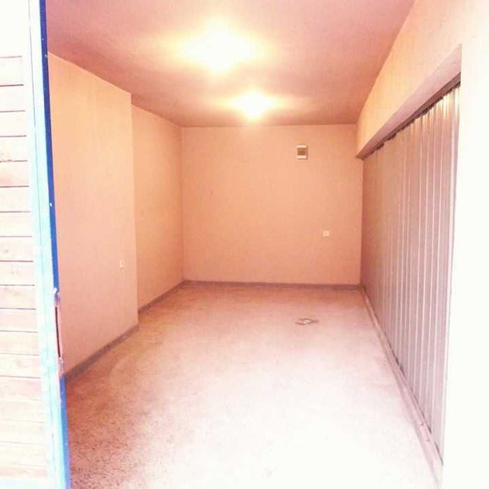 Дава се под наем Гараж / Паркомясто в Пловдив, Център - 18 кв.м за 71.4 € - Снимка #1