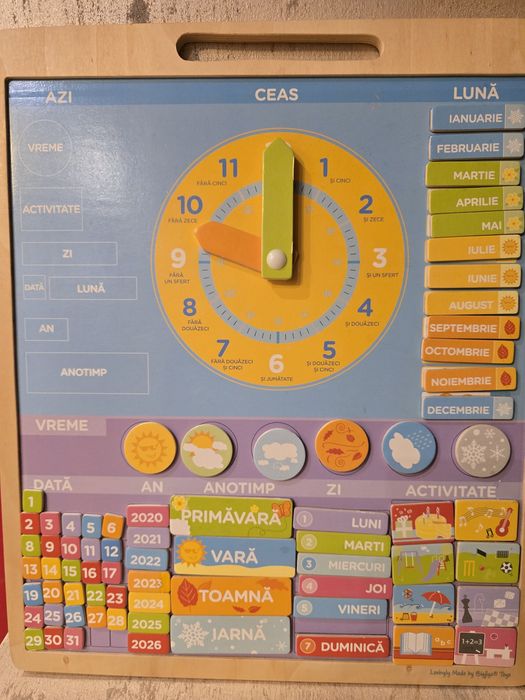 Calendar magnetic pentru copii
