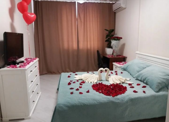 Айтматова 60/1, жк Мадрид,  2ч 3000