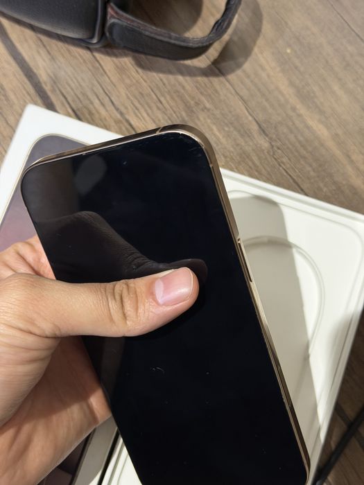 Iphone 16 pro max 1 terabayt