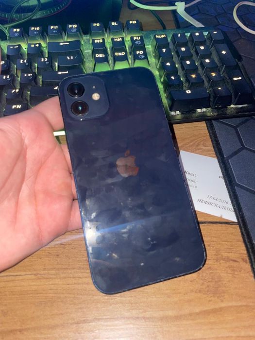 Phone 12 в среднем состоянии