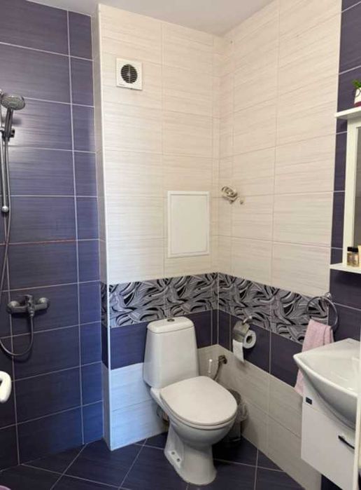 Дава се под наем Двустаен апартамент в София, Павлово - 65 кв.м за 638.01 € - Снимка #3