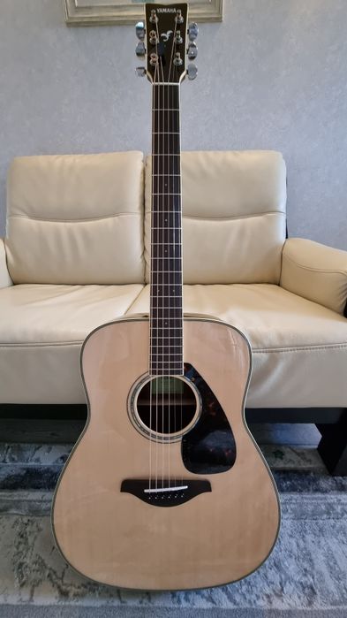 Yamaha FG830 массив