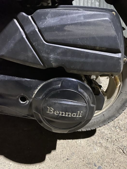 Продам мопед беннали 180куб м12