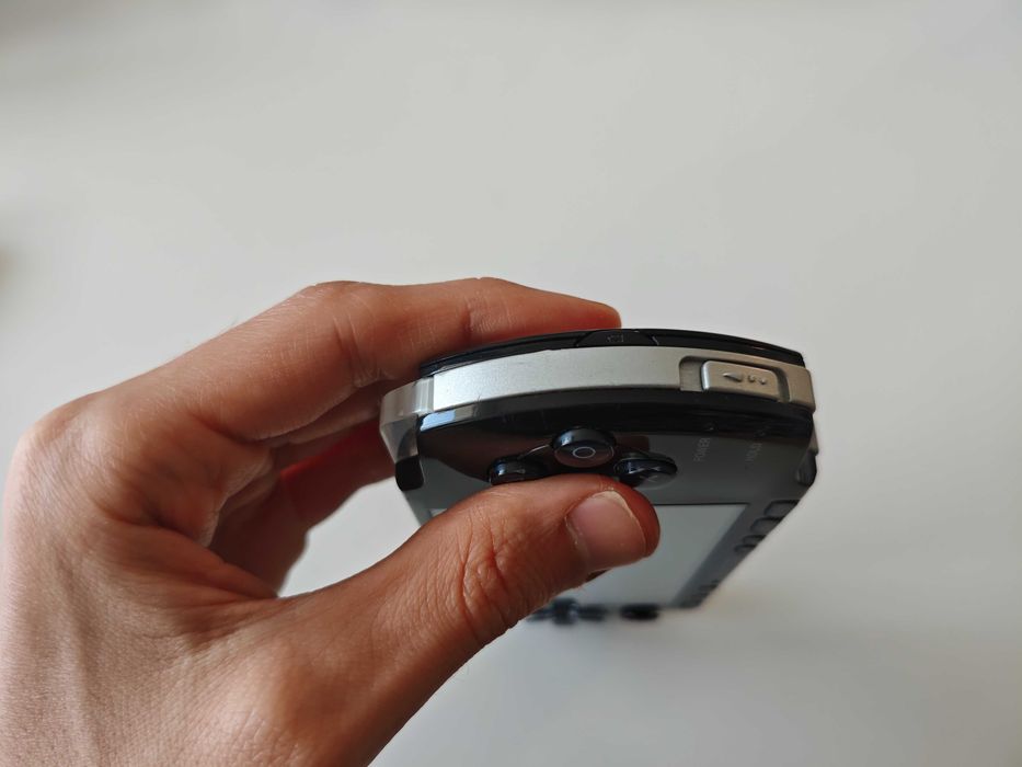 Sony PSP 3000 - Playstation Portable - качени много игри