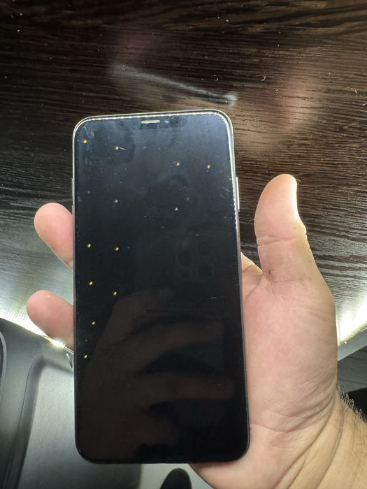 Iphone Xs max sotiladi