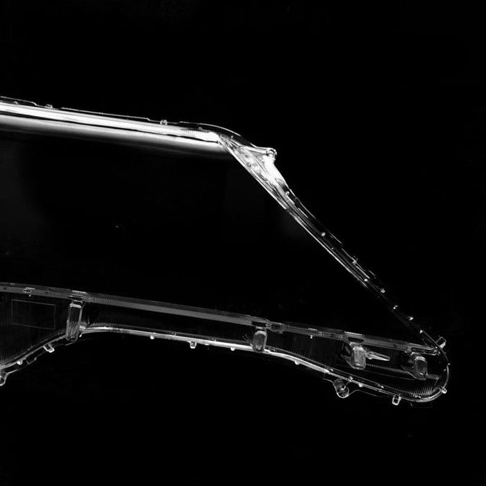 Стекло фары Toyota Rav4