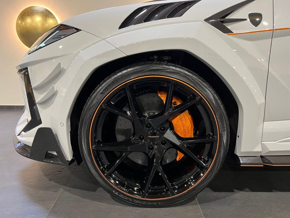 Lamborghini Urus Mansory 2025