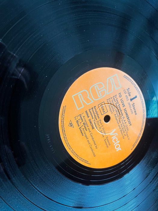 Плоча и дискове Nina Simone, U2