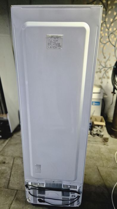 Холодильник Samsung